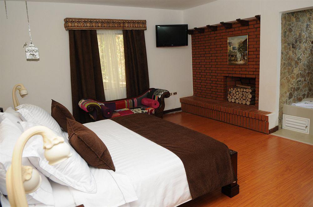 Las Rosas Hotel Boutique Медельин Экстерьер фото
