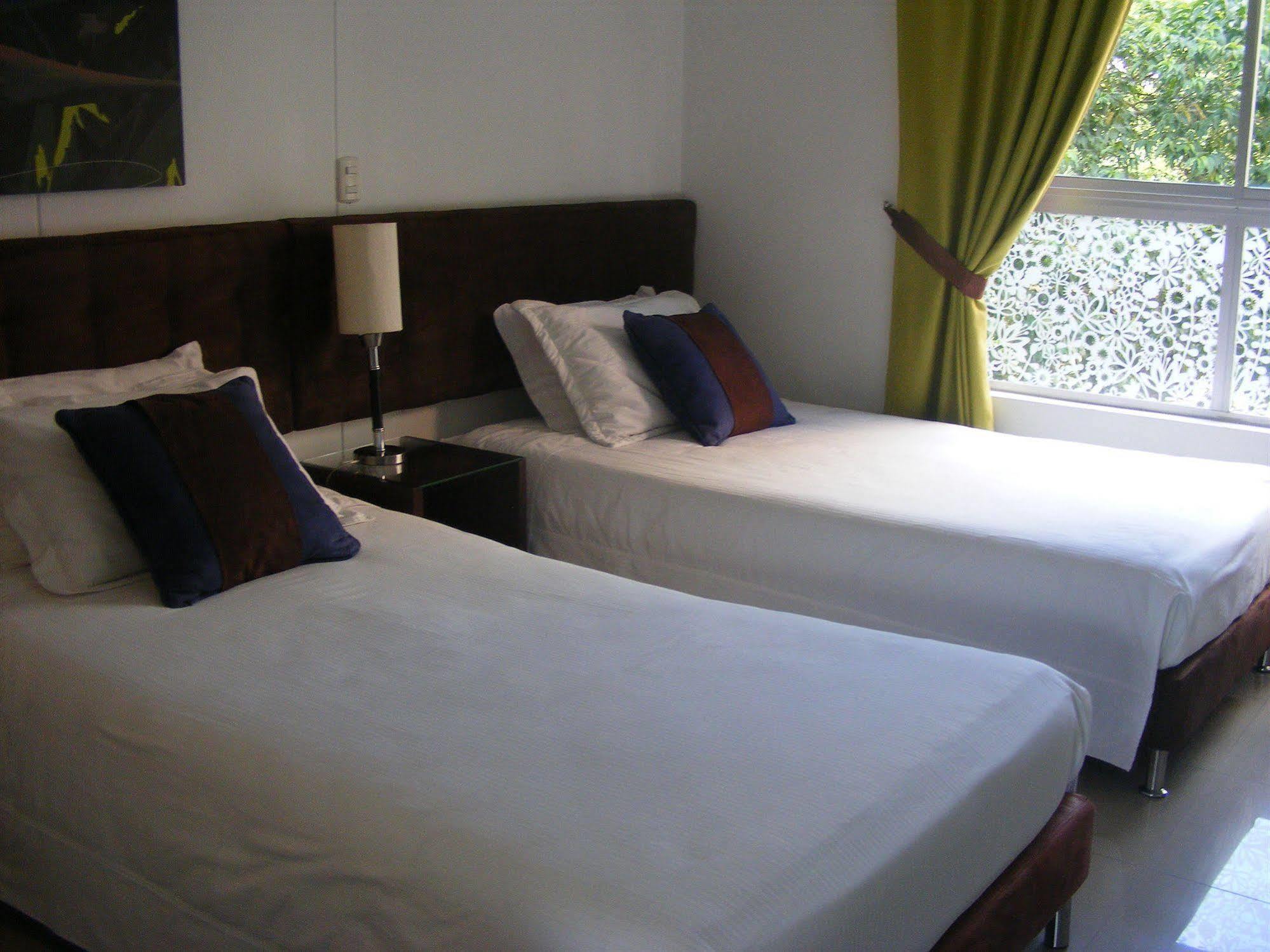 Las Rosas Hotel Boutique Медельин Экстерьер фото